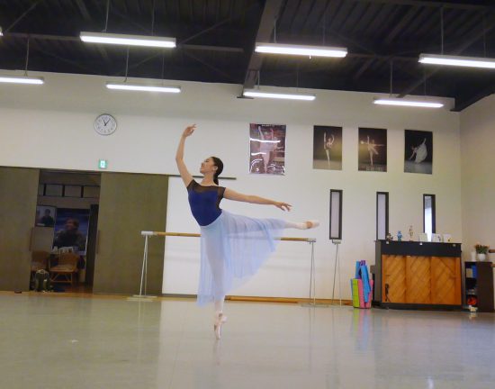 52C6A00E-A5B5-43F7-A477-0DE0D19BE0B1